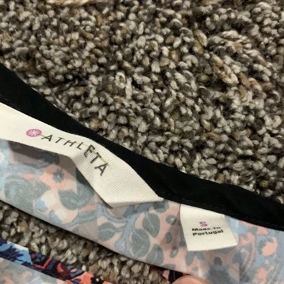 Women’s Athleta tank top - Picture 7 of 7